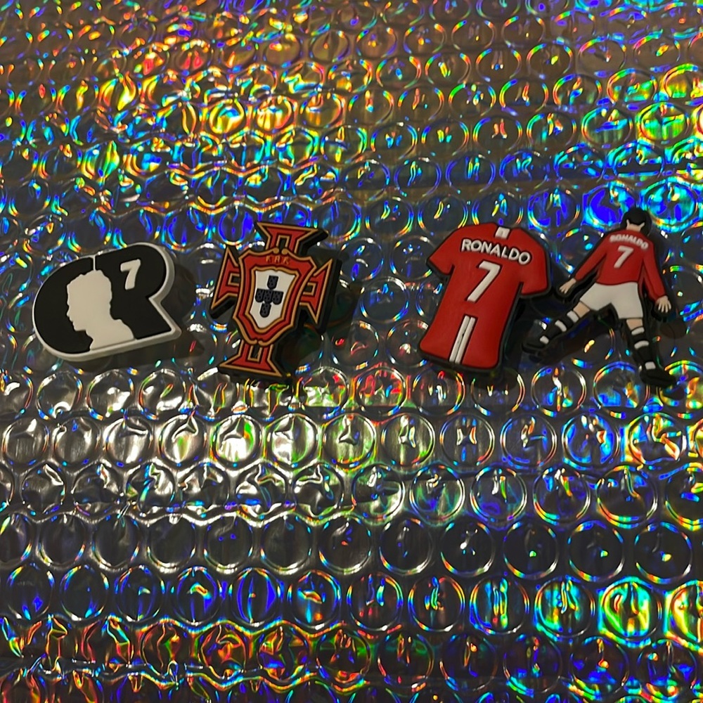 CR7 cristiano ronaldo croc charms (4)